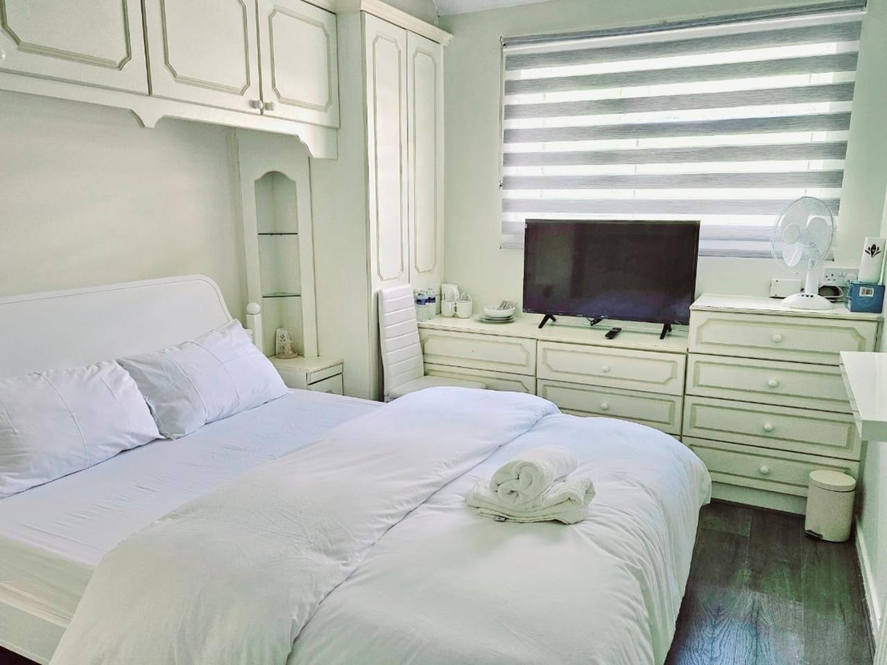 Jays-Rooms Pitsea Ngoại thất bức ảnh